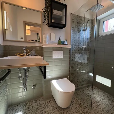 Zadorhomes *